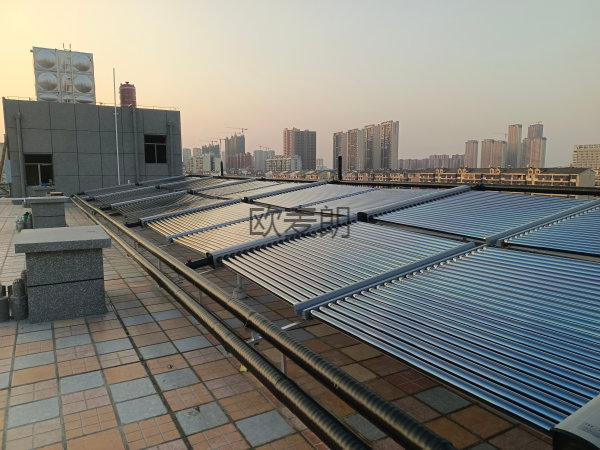 武漢宏笙酒店熱水系統