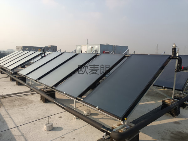 南通龍源綜合樓熱水系統