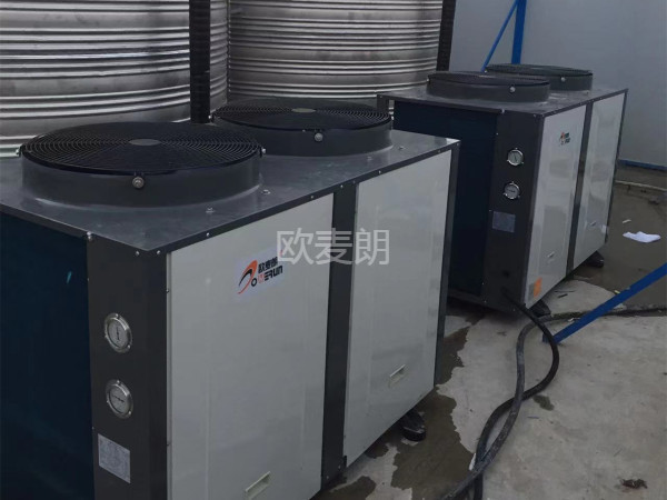 浙江湖州某工地熱水系統